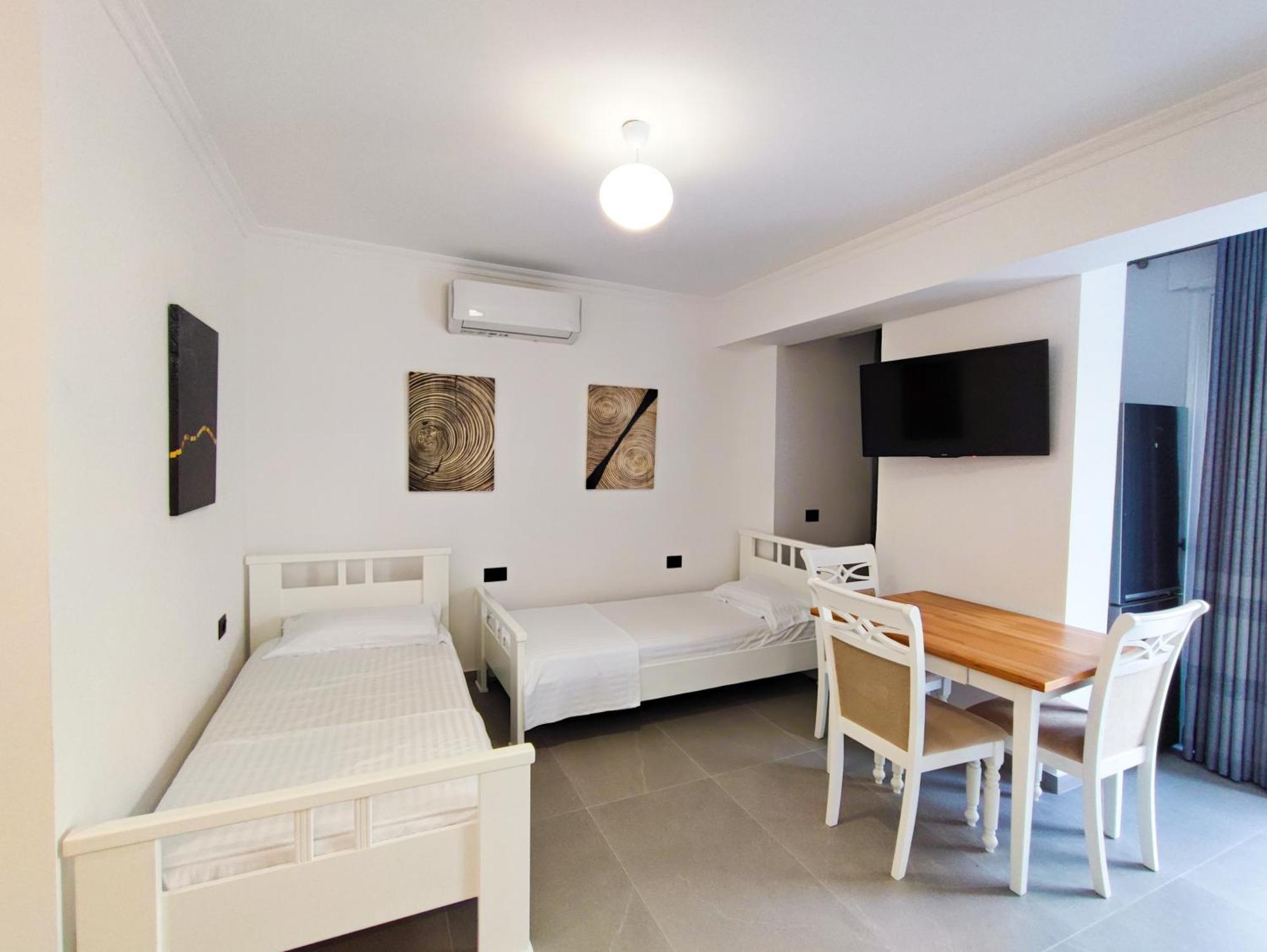 Comfort Villa Vlore Room photo